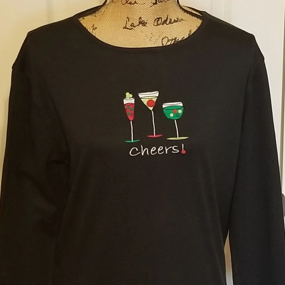 Macy's Cheers 🍾 Holiday - Party - Celebrate Graphic Tee - Picture 3 of 16